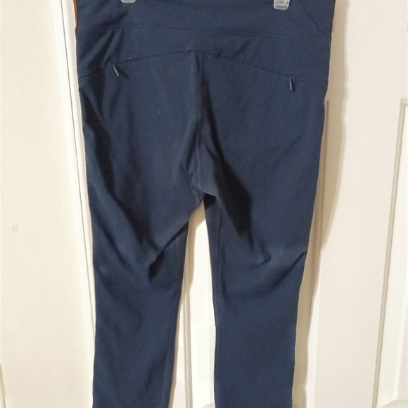 Athleta Yoga Pants Navy with Brown stripe embellishment Sz Medium - Picture 3 of 9